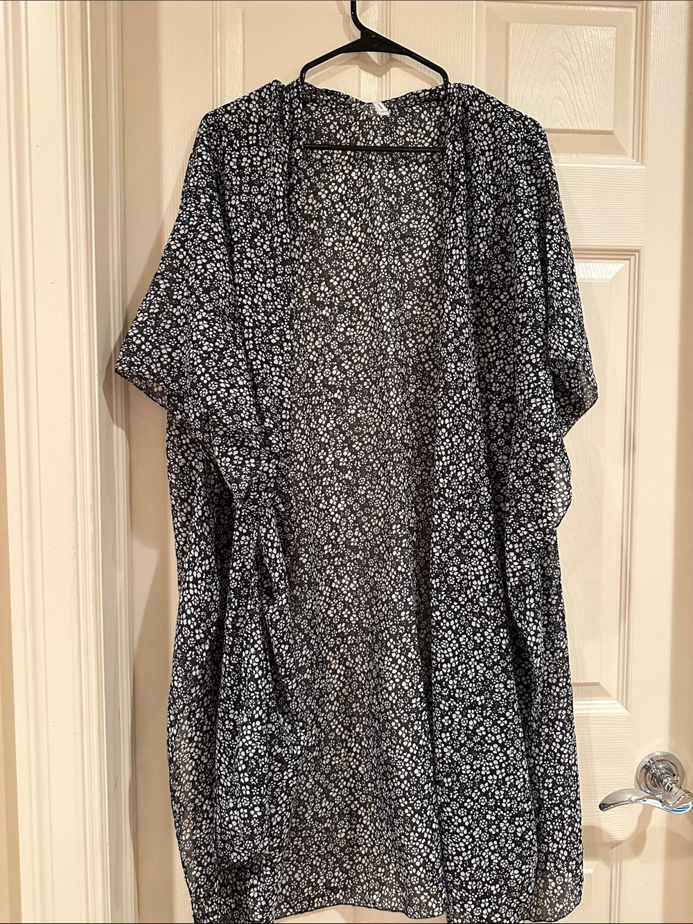 Vero Moda Black and White Floral Open-Front Kimono Cardigan